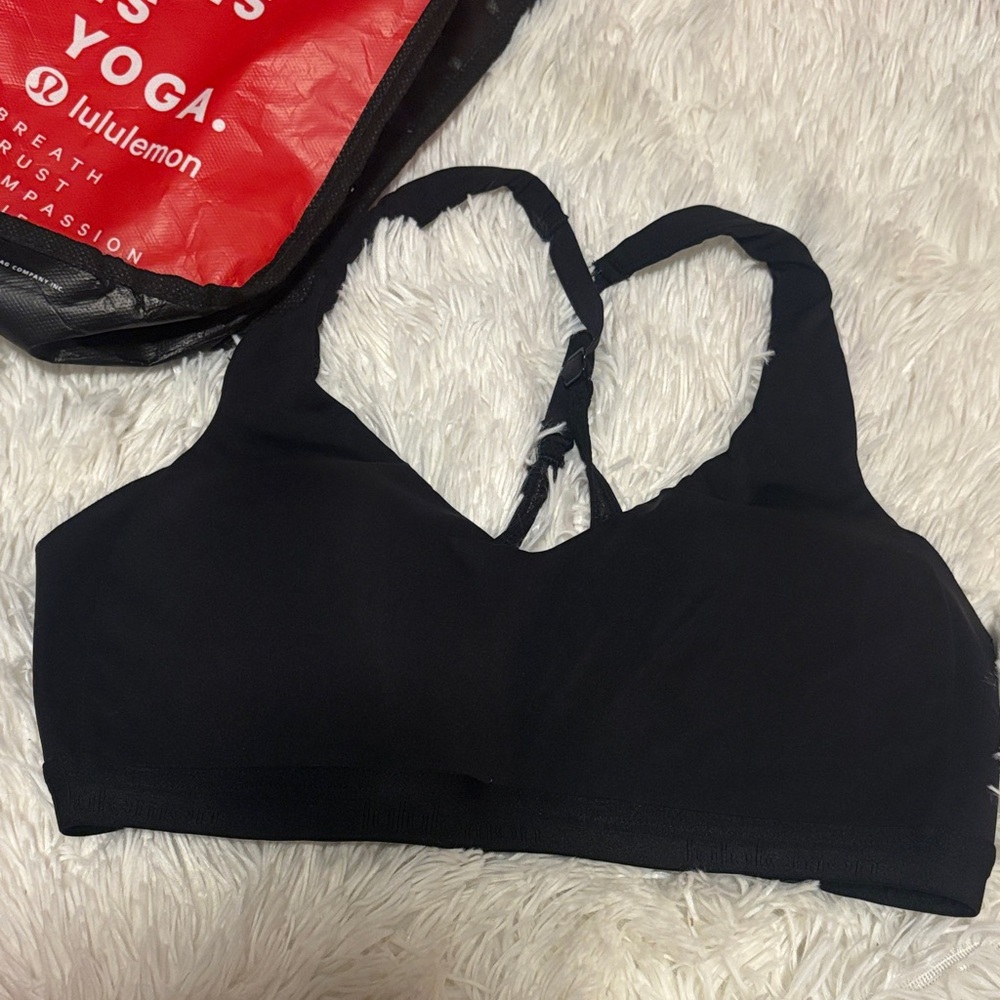 lululemon athletica Black Cross-Back Sports Bra